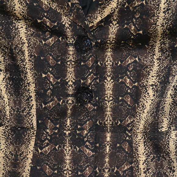 blazer - Picture 2 of 2